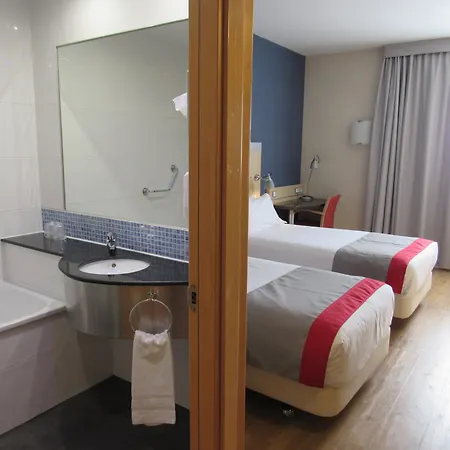 Hotel Holiday Inn Express Madrid-Rivas By Ihg Zewnętrze zdjęcie