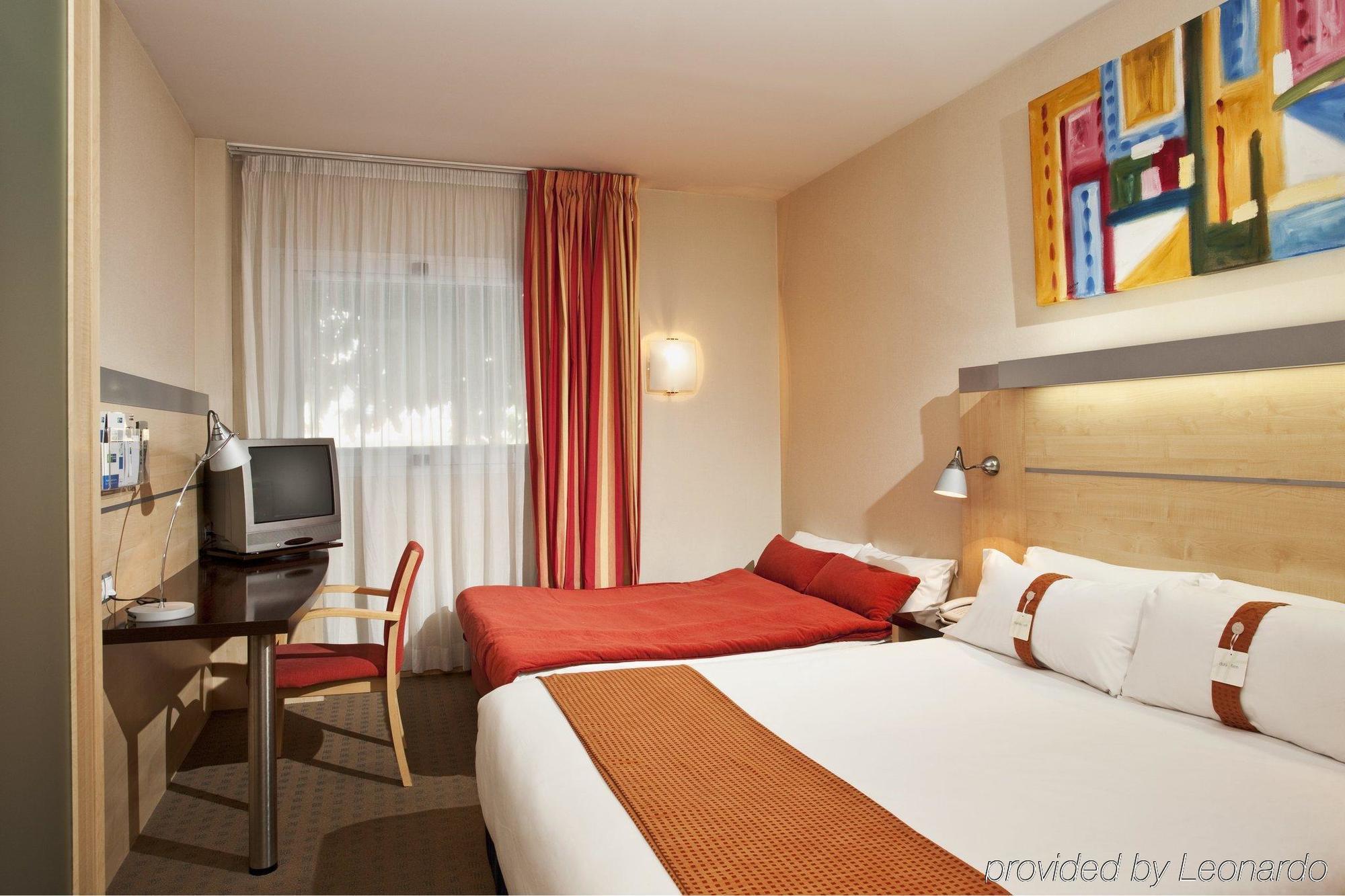 Express Madrid-rivas By Ihg